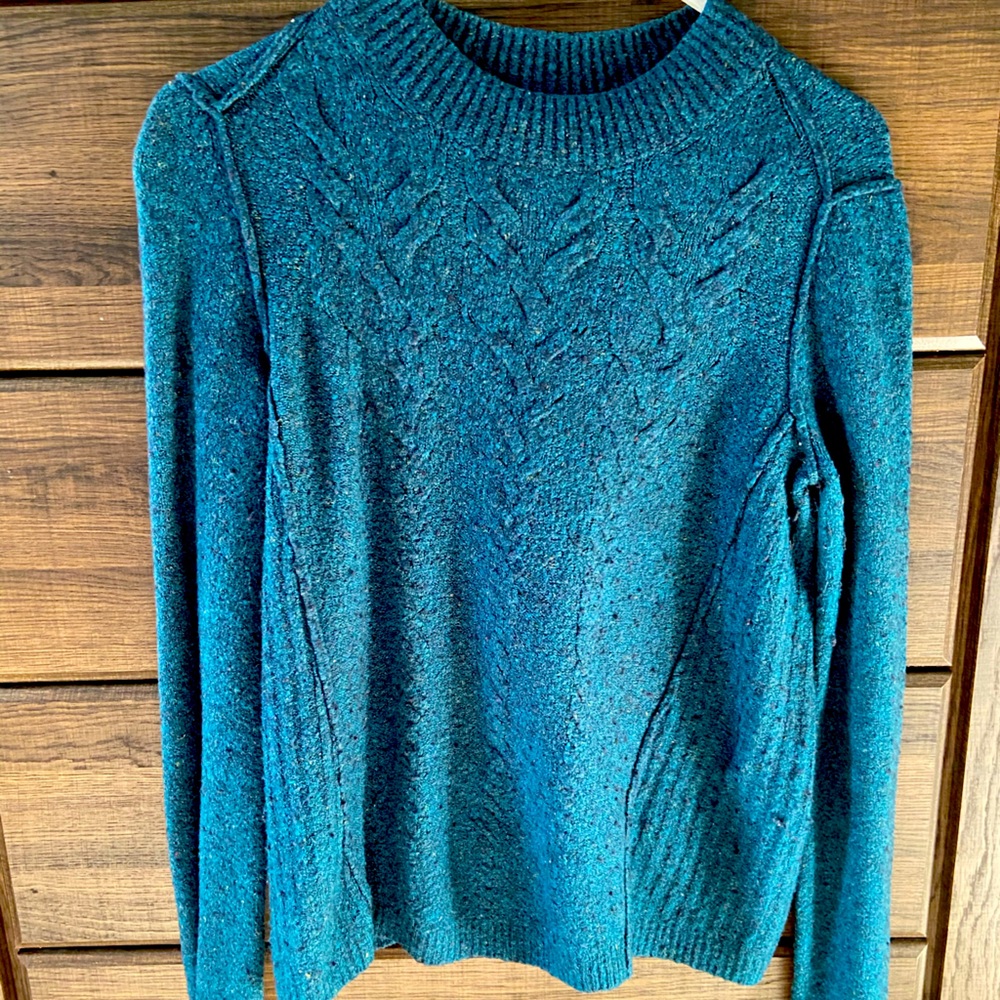 Free people sweater